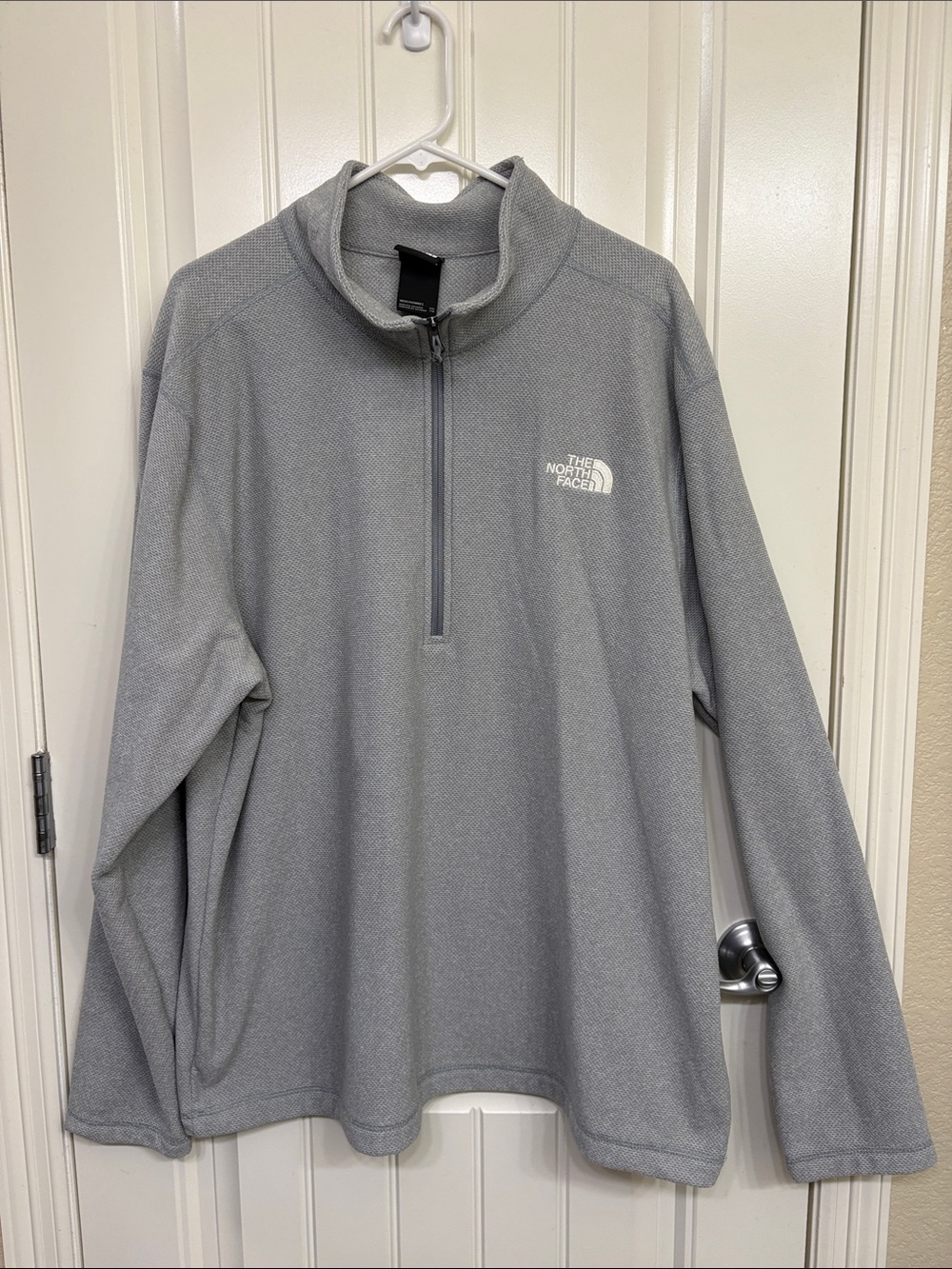The North Face Mens Waffle Knit Half Zip pullover sweater, XXL